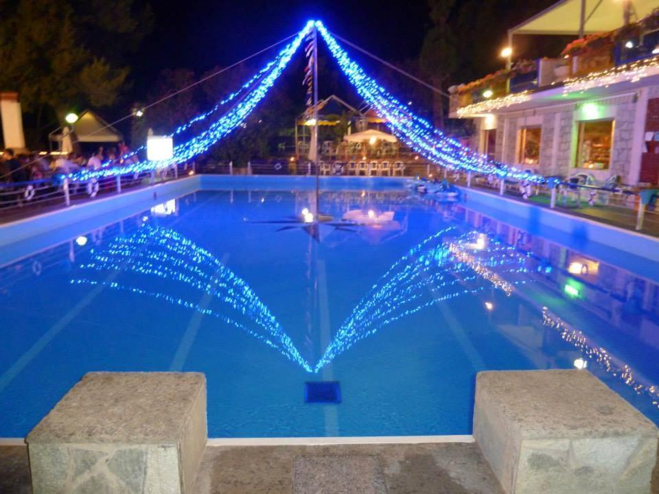 Villaggio Residence Villamarina 卡梅罗塔的码头 外观 照片