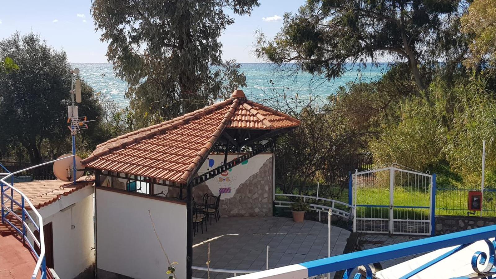 Villaggio Residence Villamarina 卡梅罗塔的码头 外观 照片